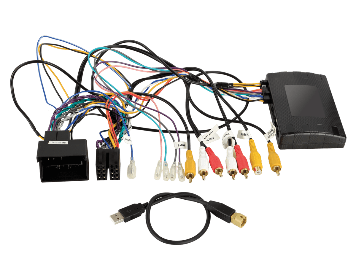 43upo01 – Porsche PCM 3.1 mit analogem Verstärkersystem